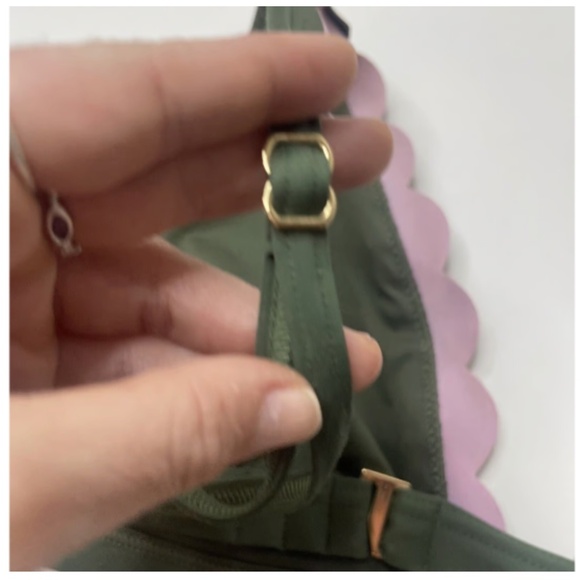 🎁 Kate Spade New York Scallop Wave V-Neck Bikini Top size Large - Picture 7 of 9